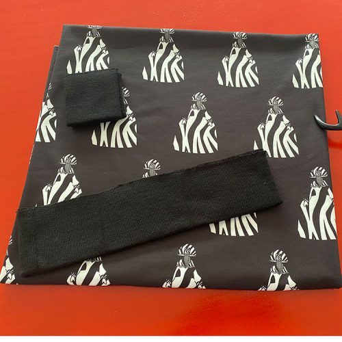 cinturillas Y Puños Negros