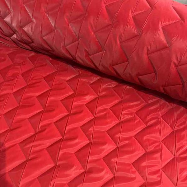 Tejido Acolchado Rojo