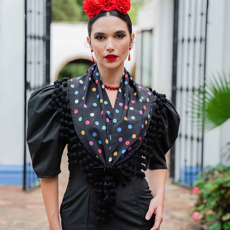 Mantoncillo De Lunares