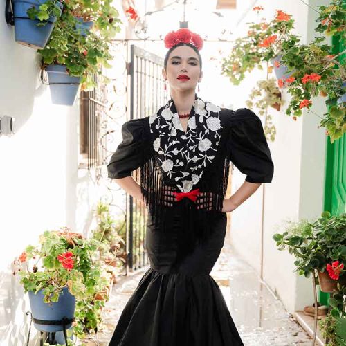 Mantoncillos Bordados