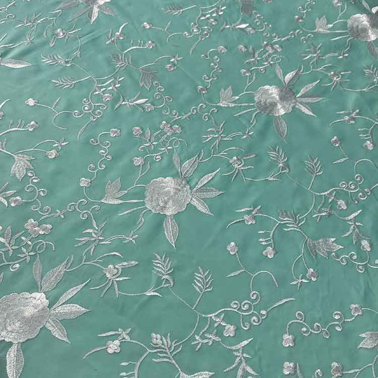 Tejido Verde Agua Bordado Mantones